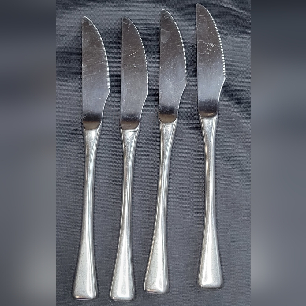 Dalia 18/10 Spain Four (4) Knives